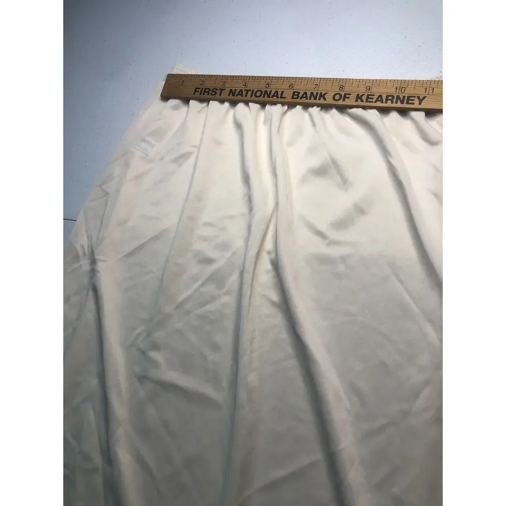 Vintage Long Slip Ivory With Lace Hem Lorraine Size Medium 100% Nylon_2